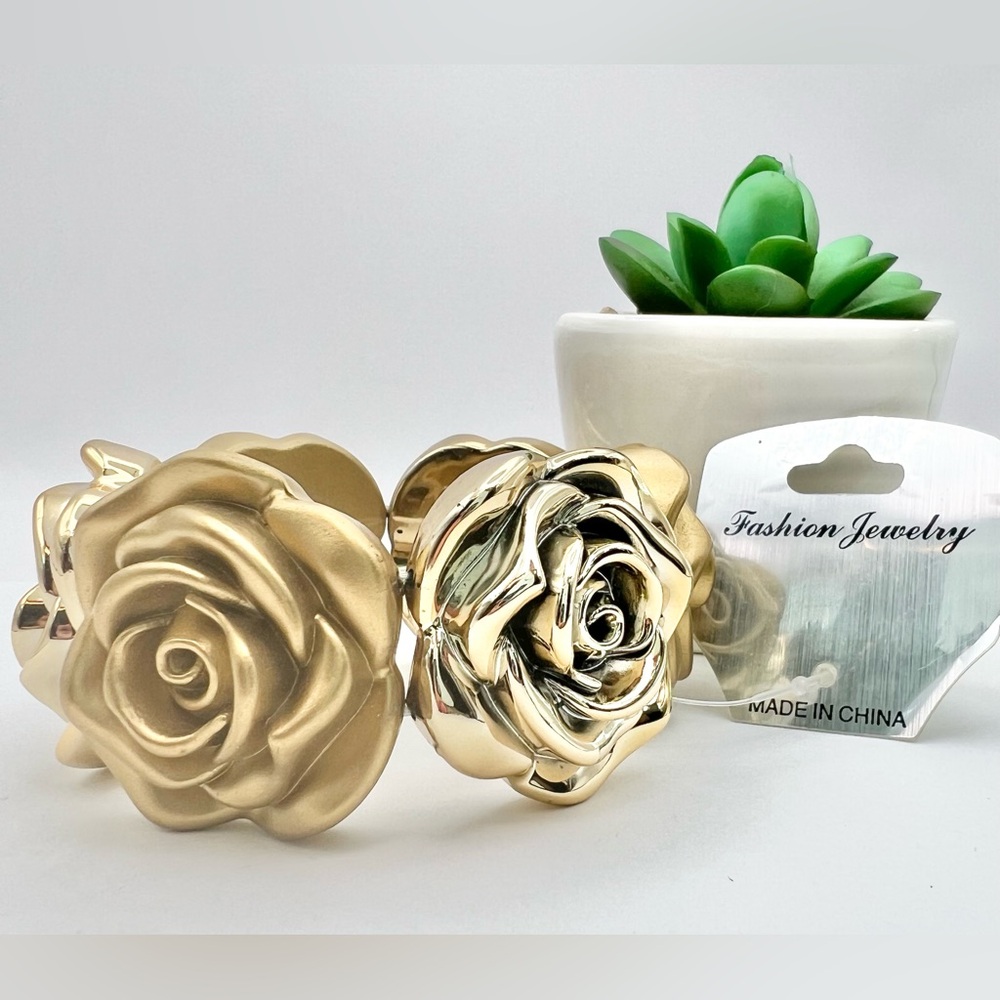 STATEMENT ROSE BRACELET - Picture 4 of 7